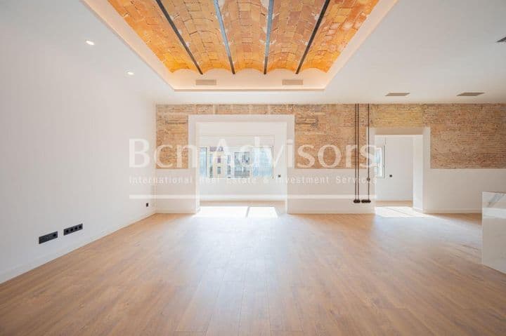 4 bedrooms apartment for sale in Barcelona, Spain - Image 2