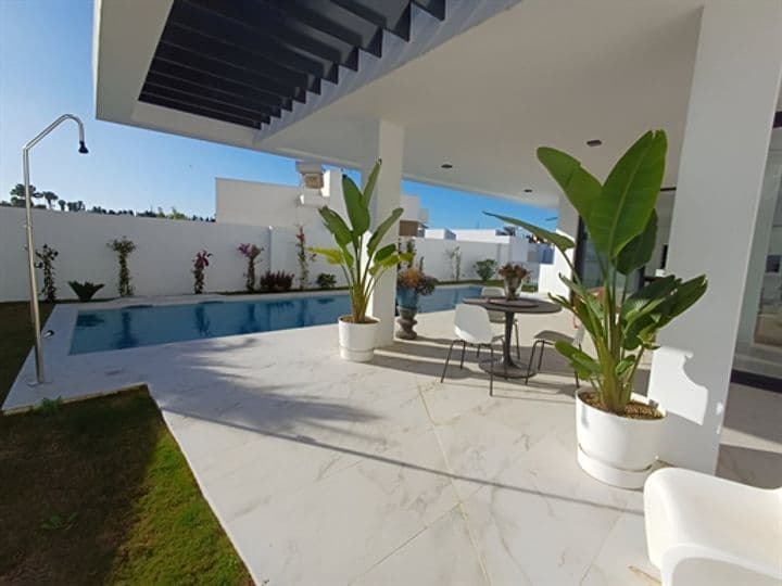 3 bedrooms house for sale in Estepona, Spain - Image 3