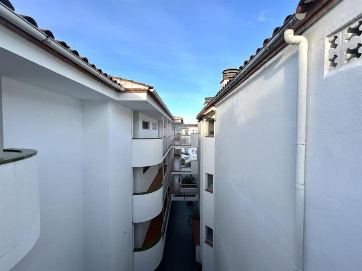 1 bedroom apartment for sale in Empuriabrava, Spain - Image 6