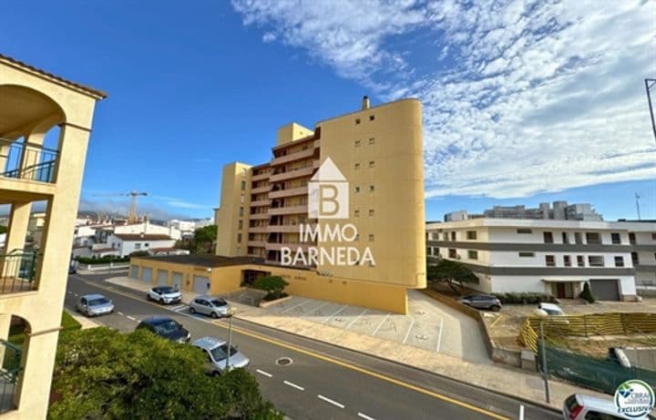 1 bedroom apartment for sale in Roses, Spain - Image 2