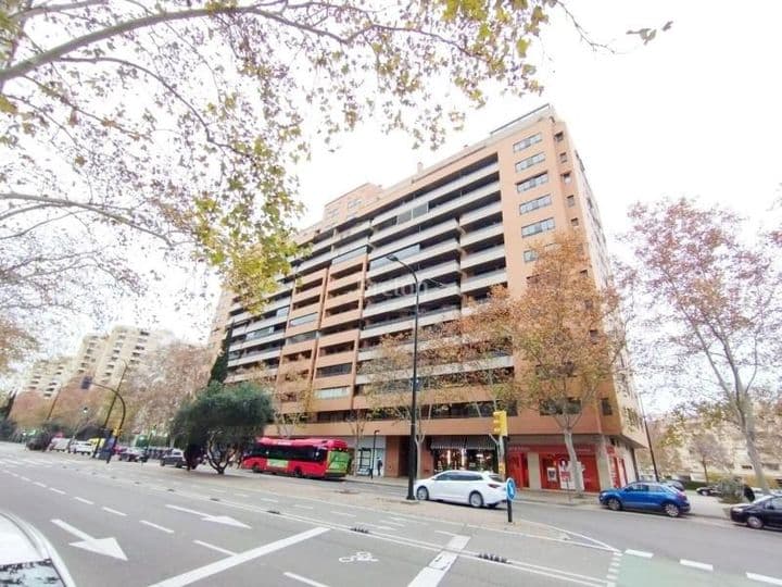 3 bedrooms apartment for rent in Universidad, Spain - Image 2