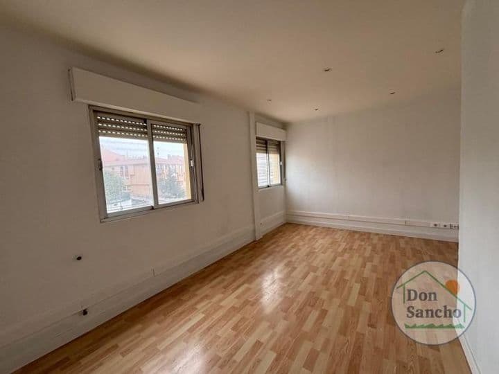 3 bedrooms apartment for sale in Campina del Pisuerga, Spain - Image 4