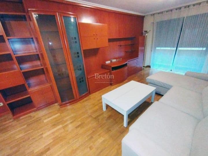 3 bedrooms apartment for rent in Universidad, Spain - Image 7