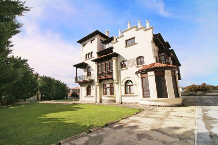 18 bedrooms house for sale in Santander, Spain - Image 3