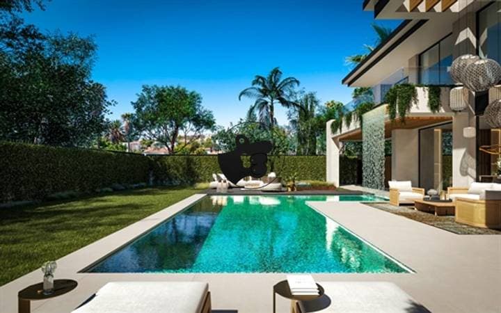 4 bedrooms house for sale in Marbella, Spain - Image 2