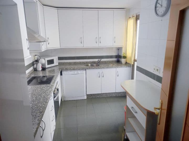 3 bedrooms apartment for rent in Torremolinos, Spain - Image 9