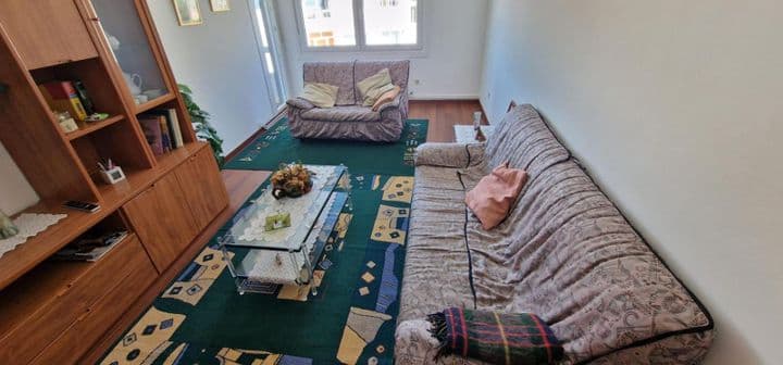 3 bedrooms apartment for rent in Santiago de Compostela, Spain - Image 9