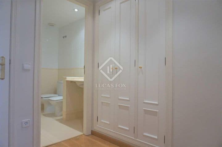 2 bedrooms apartment for rent in Valencia, Spain - Image 4