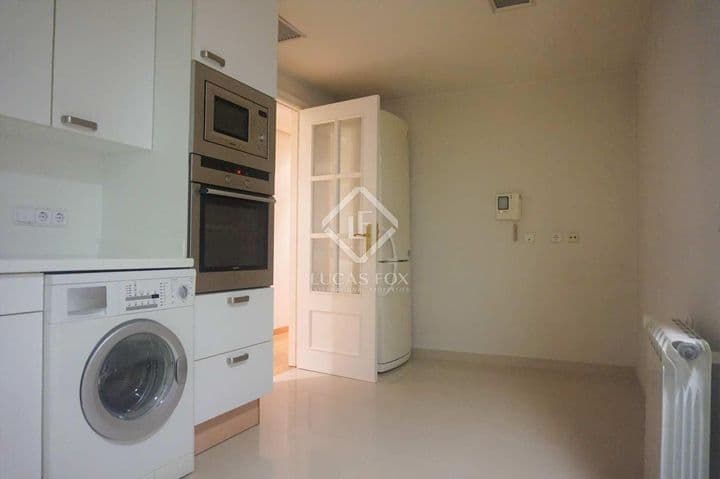 2 bedrooms apartment for rent in Valencia, Spain - Image 12