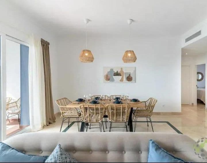 3 bedrooms apartment for sale in Benahavis, Spain - Image 7