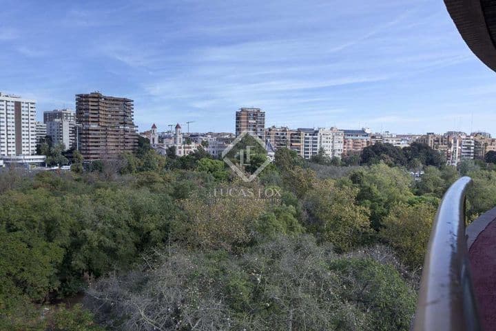 7 bedrooms apartment for rent in Valencia, Spain - Image 8