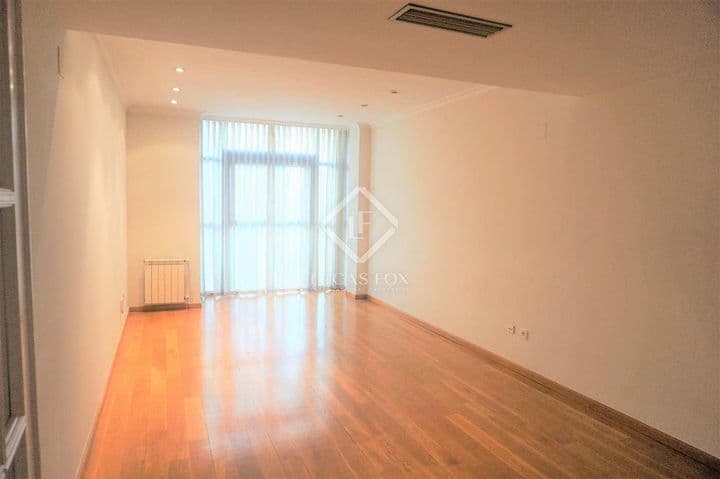 2 bedrooms apartment for rent in Valencia, Spain - Image 2