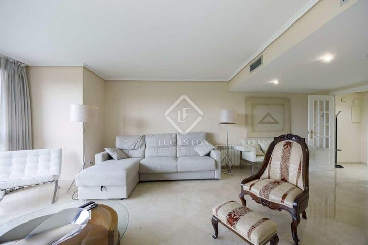 4 bedrooms apartment for rent in Valencia, Spain - Image 7