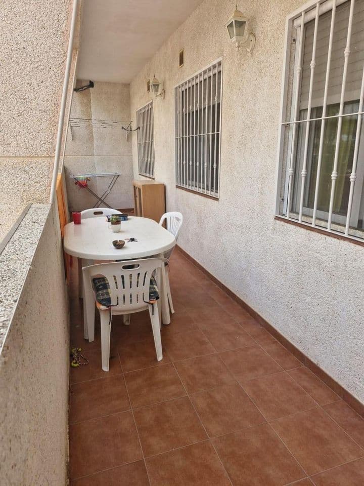 2 bedrooms apartment for rent in Torrevieja, Spain - Image 3