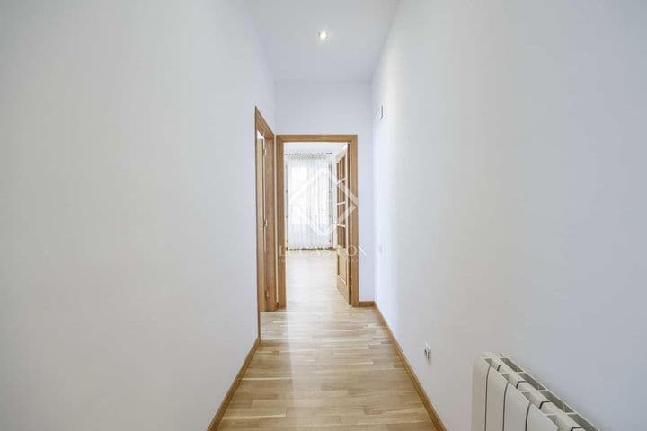 2 bedrooms apartment for rent in Valencia, Spain - Image 8