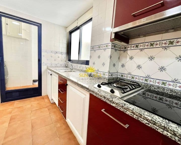 4 bedrooms apartment for rent in Centro, Spain - Image 5