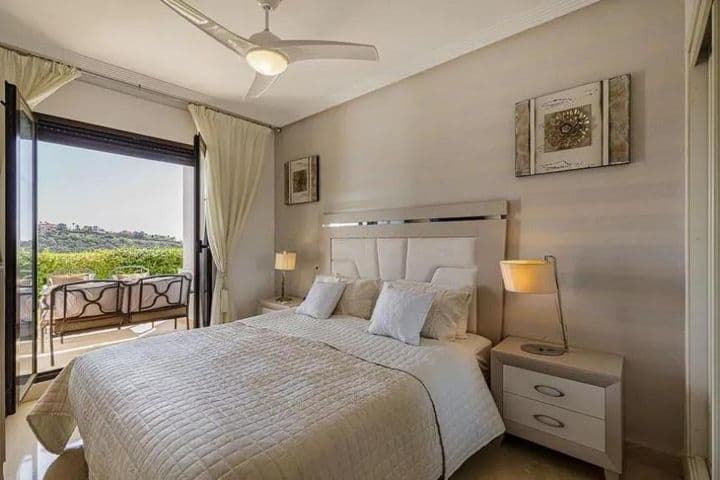 2 bedrooms apartment for sale in Benahavis, Spain - Image 8