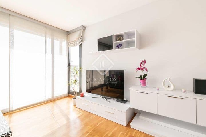 3 bedrooms apartment for rent in Gava, Spain - Image 8