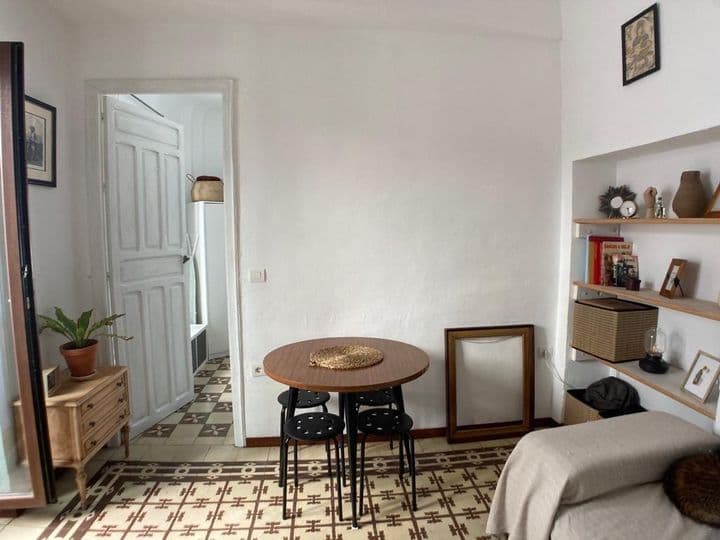 1 bedroom apartment for rent in Albaicin, Spain - Image 7