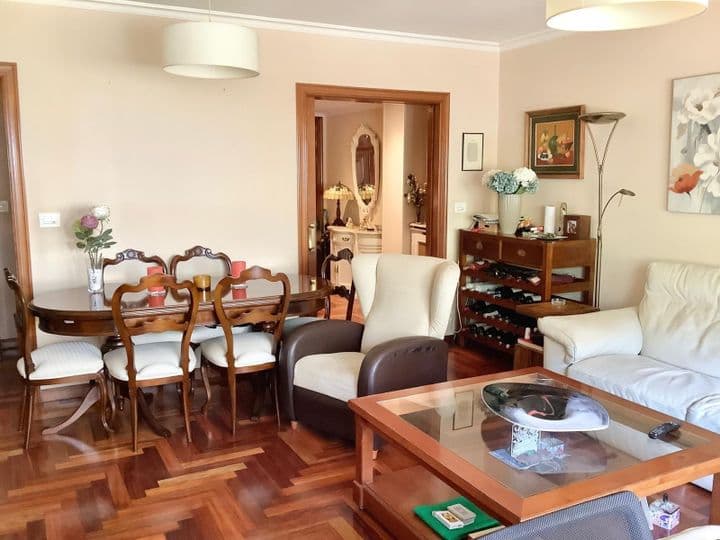 5 bedrooms apartment for sale in Vigo, Spain - Image 4