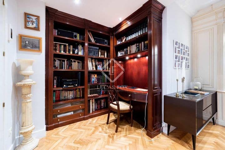 2 bedrooms apartment for sale in Madrid, Spain - Image 11