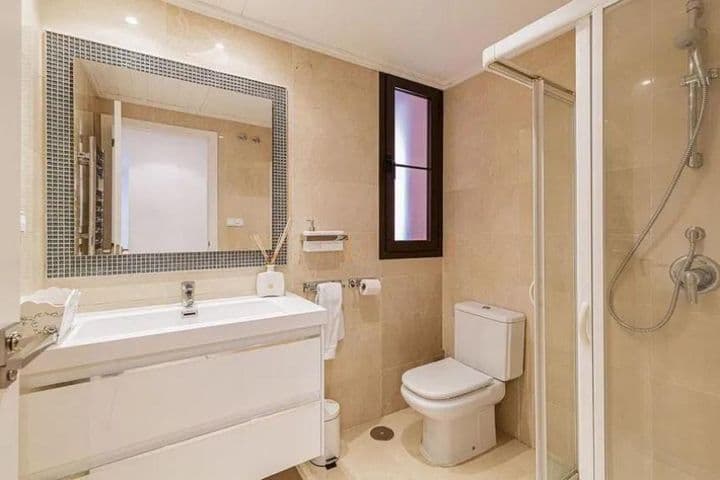 2 bedrooms apartment for sale in Benahavis, Spain - Image 11