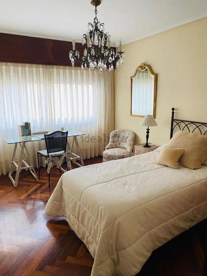 5 bedrooms apartment for sale in Vigo, Spain - Image 12