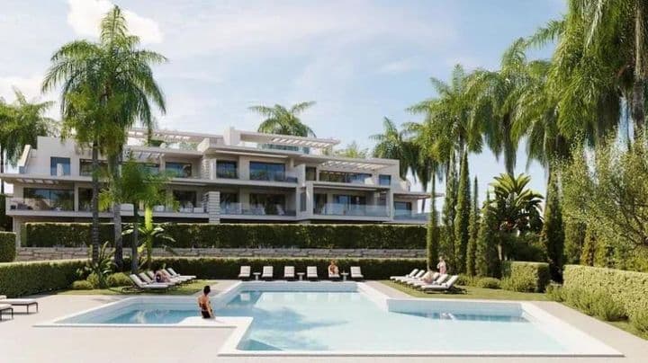 3 bedrooms apartment for sale in Estepona, Spain - Image 2