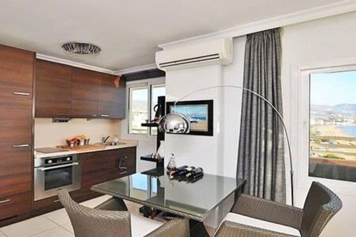 1 bedroom apartment for sale in Centro Ciudad, Spain - Image 2