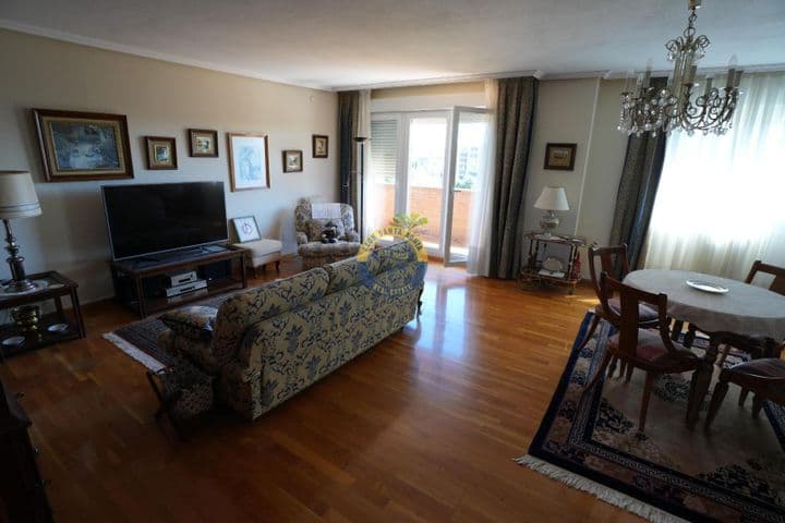 3 bedrooms apartment for sale in Leon, Spain - Image 4