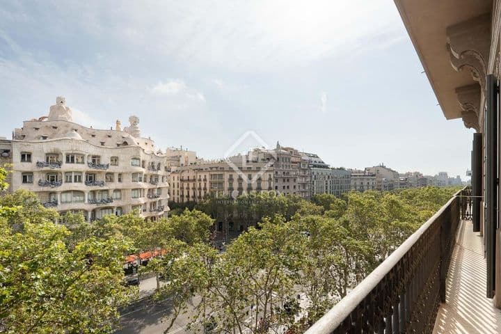 3 bedrooms apartment for rent in Barcelona, Spain - Image 6