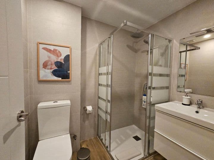 2 bedrooms apartment for sale in Madrid, Spain - Image 6