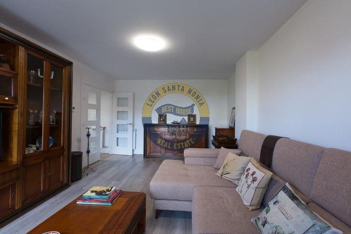 3 bedrooms apartment for sale in Leon, Spain - Image 4