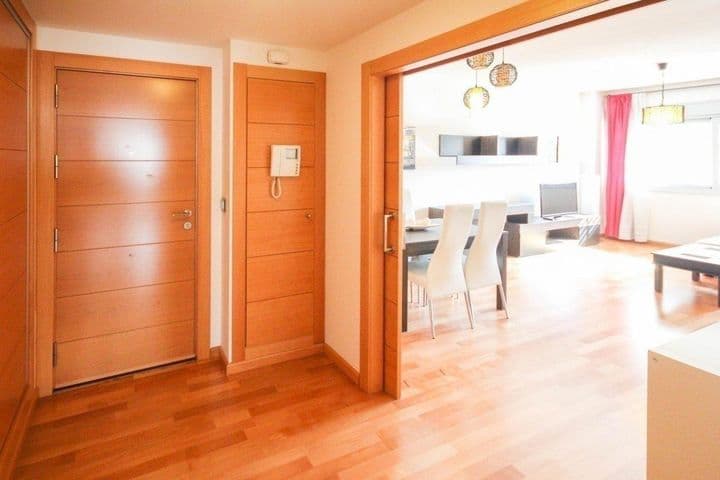 2 bedrooms apartment for rent in Granada, Spain - Image 6