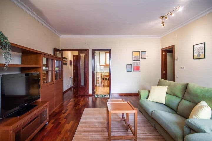 3 bedrooms apartment for rent in Sagrada Familia, Spain - Image 7