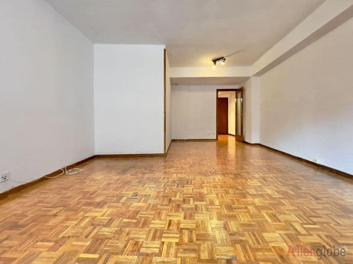 3 bedrooms apartment for sale in Oviedo, Spain - Image 4