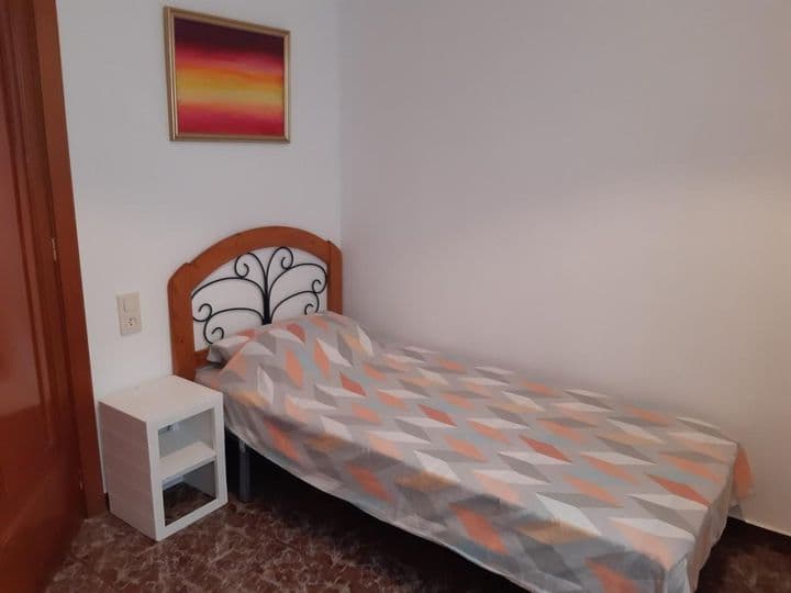 3 bedrooms apartment for rent in Oliva pueblo, Spain - Image 8