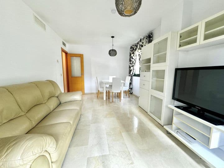 2 bedrooms apartment for rent in Estepona Pueblo, Spain - Image 2