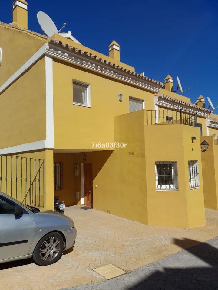 4 bedrooms house for sale in Manilva, Spain - Image 4