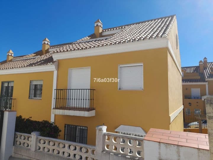 4 bedrooms house for sale in Manilva, Spain - Image 3