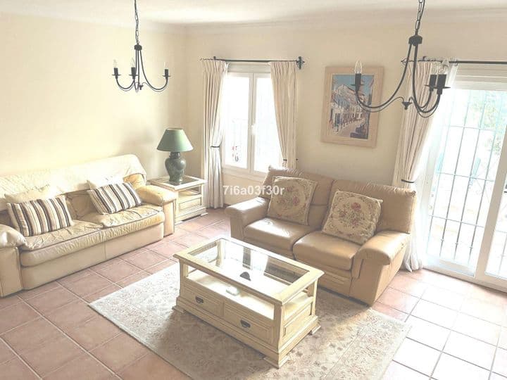 4 bedrooms house for sale in Manilva, Spain - Image 9