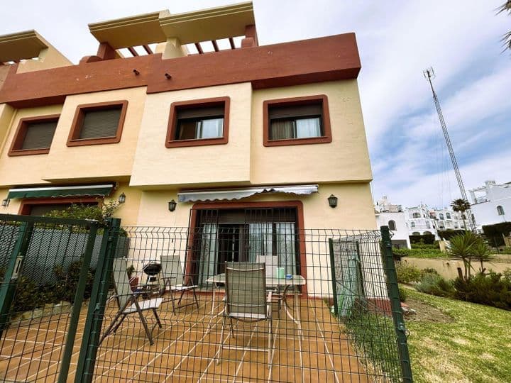 3 bedrooms house for sale in La Duquesa, Spain - Image 9