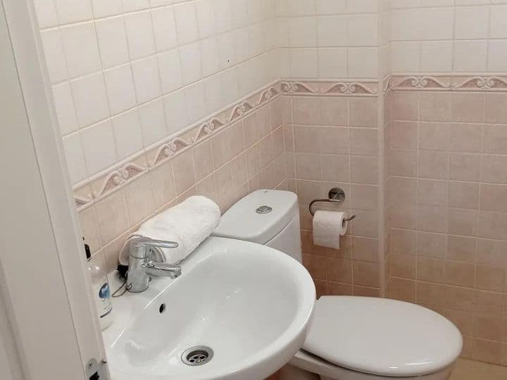 3 bedrooms apartment for rent in Los Alcazares, Spain - Image 10