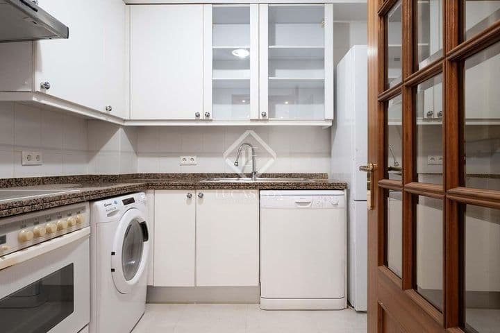 2 bedrooms apartment for rent in Vigo, Spain - Image 5