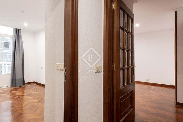 2 bedrooms apartment for rent in Vigo, Spain - Image 10