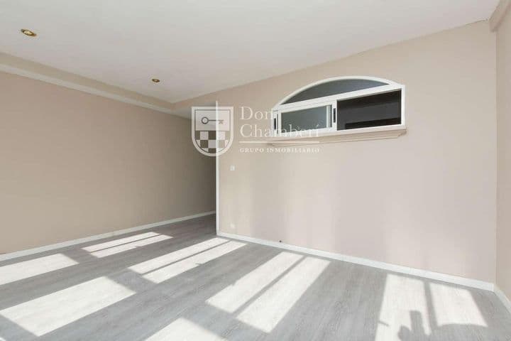 1 bedroom apartment for rent in Centro, Spain - Image 11