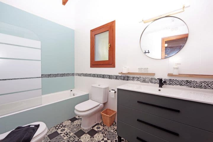 4 bedrooms house for sale in Denia, Spain - Image 7