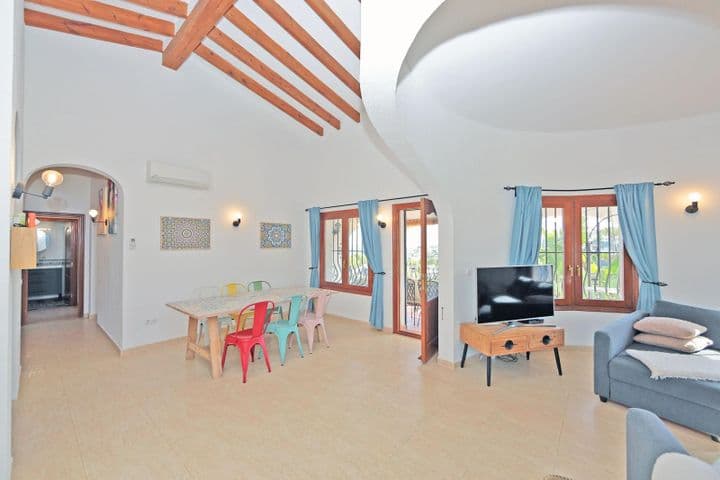 4 bedrooms house for sale in Denia, Spain - Image 4