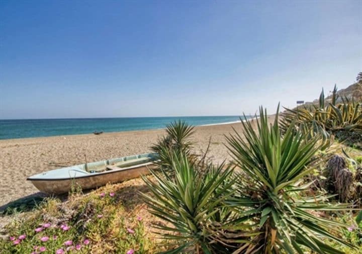 3 bedrooms apartment for sale in La Duquesa, Spain - Image 3