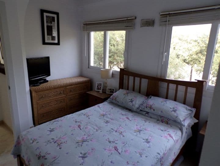 3 bedrooms apartment for sale in La Duquesa, Spain - Image 4